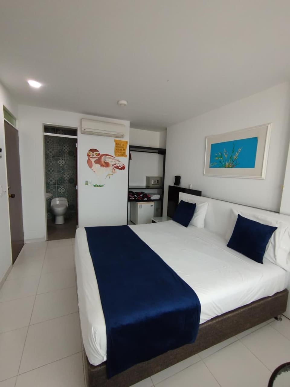 Hotel Bahia Вилавиченцио Стая снимка